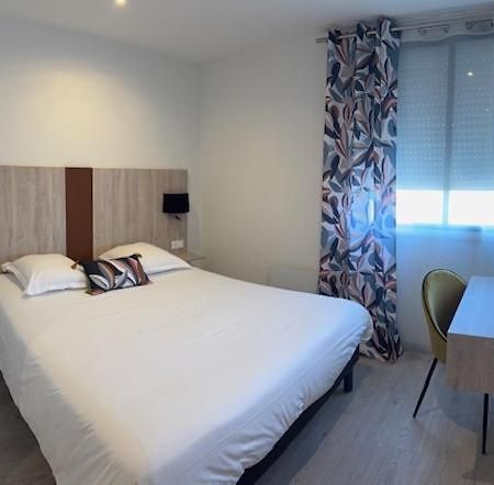 Les Jardins D'Oleron Hotel แซ็ง ปิแอร์ ดิ โอเลรอง ภายนอก รูปภาพ