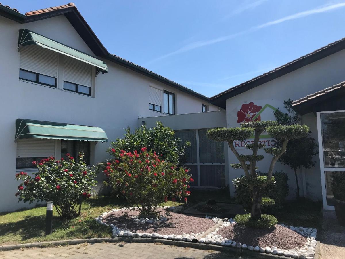 Les Jardins D'Oleron Hotel แซ็ง ปิแอร์ ดิ โอเลรอง ภายนอก รูปภาพ